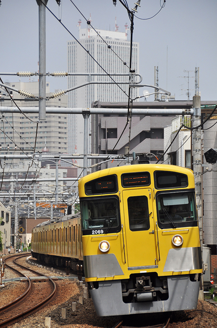 池袋のシンボルと京急・・・