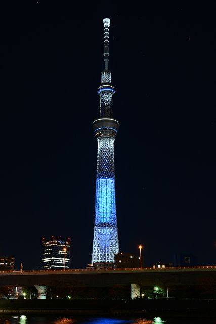 東京スカイツリー　光の三原色ライティング（台東区側）