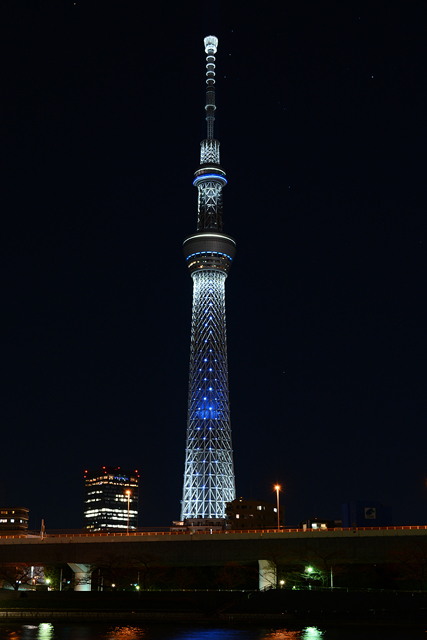 東京スカイツリー　光の三原色ライティング（台東区側）