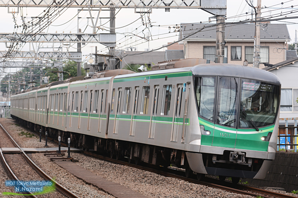 引退へのカウントダウンが始まった千代田線6000系を求めて