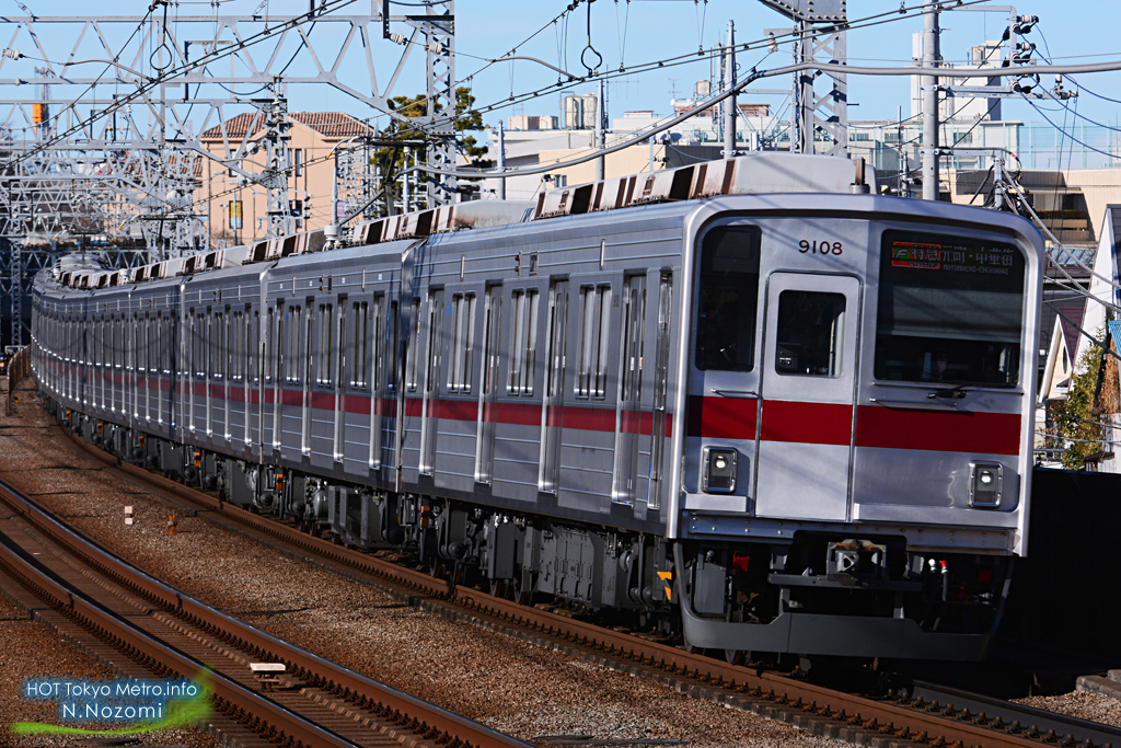 多摩川で東横線と目黒線を撮影