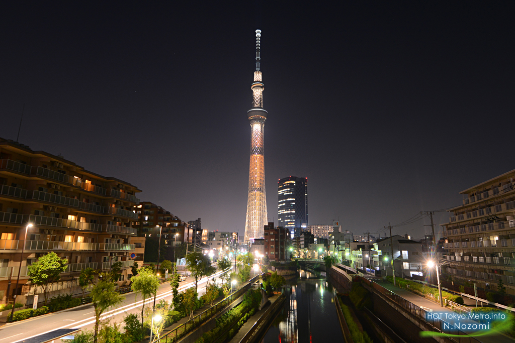 スカイツリーの新レギュラーライティング「幟」お披露目