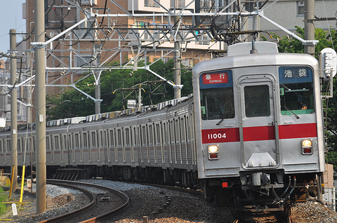 2012年6月2日・中板橋~大山にて 東武11004F