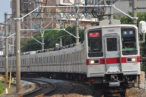 2012年6月2日・中板橋～大山にて　　東武11661F