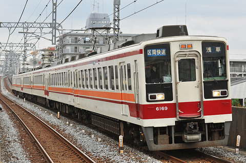 2012年10月27日　　東武スカイツリーライン・蒲生にて　　6169Ｆ