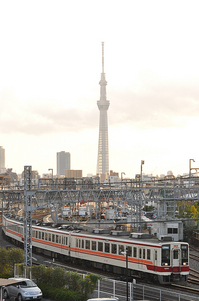 2012年10月27日　　東武スカイツリーライン・鐘ヶ淵～堀切にて　　6163Ｆ