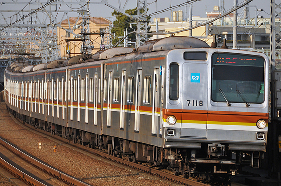 みなとみらい線開業10周年　7118F