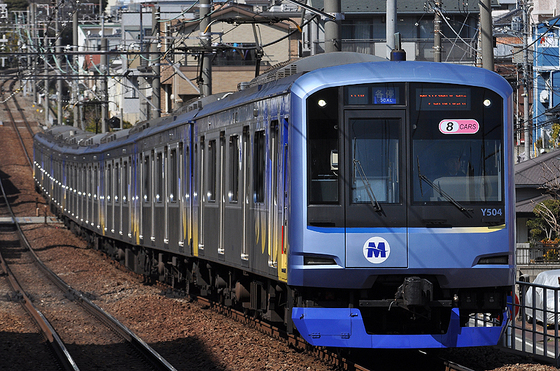 電車の体力測定？　東白楽でチームＦラインを撮る