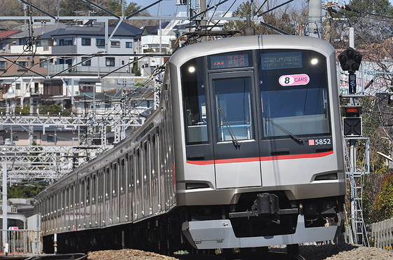 芋電車の東横線内での活躍を求めて