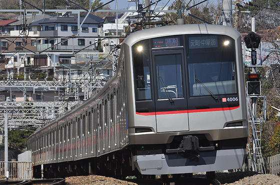 芋電車の東横線内での活躍を求めて