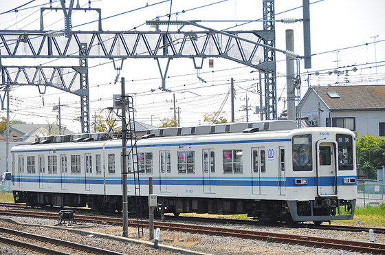 晴れ晴れと横断、東武8111Ｆの旅