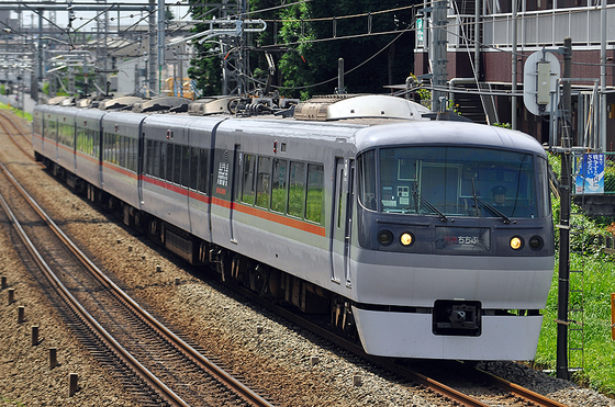 埼玉にやってきた赤い電車