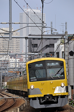 池袋のシンボルとと京急・・・