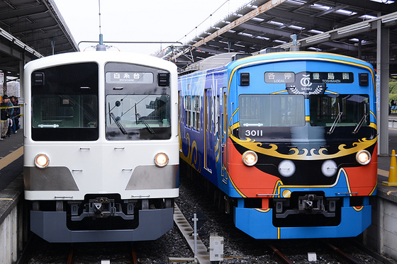 ついに引退　西武池袋線の目玉「銀河鉄道デザイン電車」