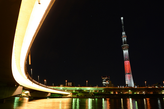 東京スカイツリー　光の三原色ライティング（台東区側）