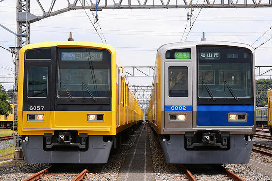 今年は黄色！　南入曽車両基地　電車夏まつり