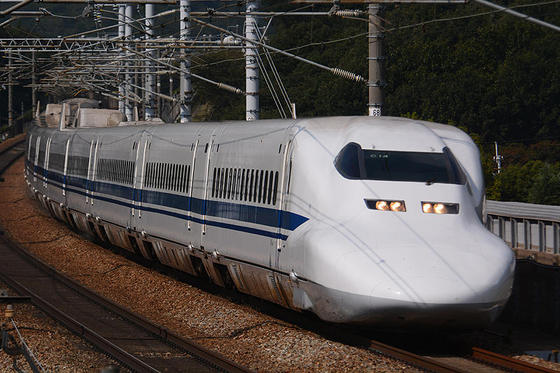 有名ポイント：大津トンネルでバリエーション豊かな新幹線を撮る