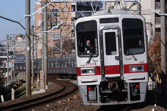 大山カーブで「フライング東上号」を撮る