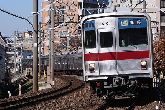 大山カーブで「フライング東上号」を撮る