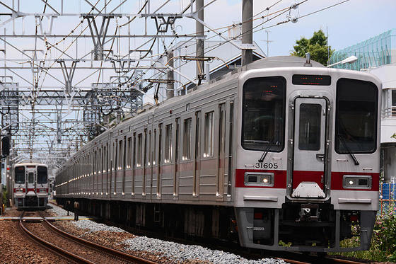 すれ違いが多い　東上線の顔ぶれを楽しむ上板橋へ