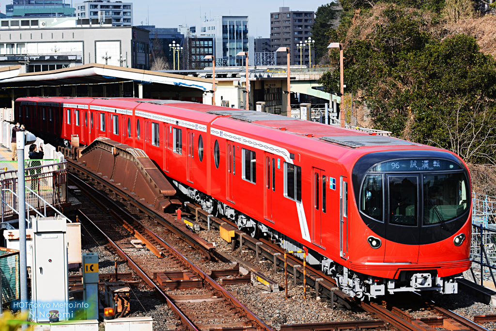 丸ノ内線2000系　試運転