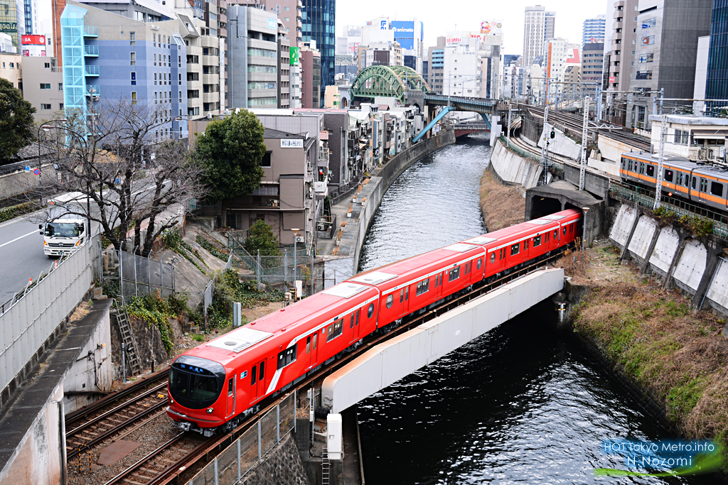 丸ノ内線2000系　試運転