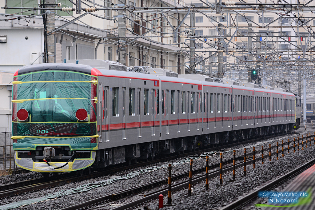 東武スカイツリーライン71715F　甲種輸送