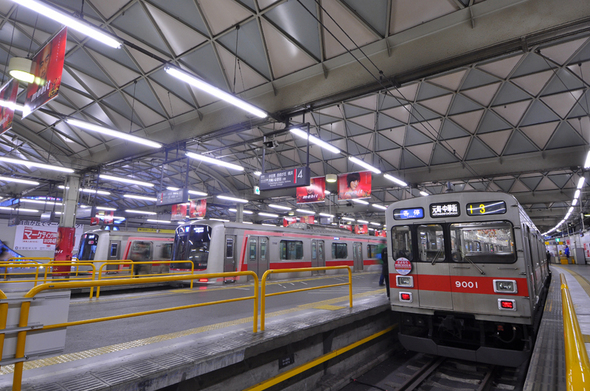 平凡な東横線・渋谷駅