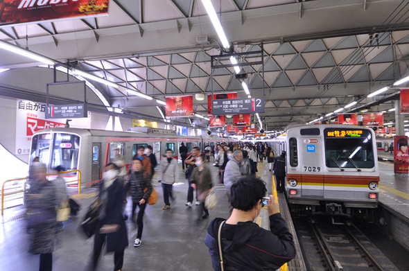東横線渋谷駅・・・　　最期の日曜日